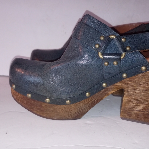 Kork Ease grey leather wooden heel clogs - Picture 2 of 11